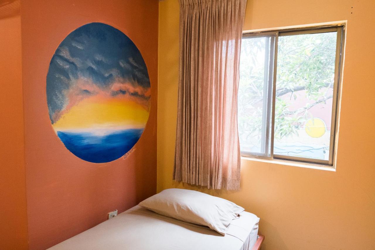 Hostel Nucapacha Гуаякуил Екстериор снимка