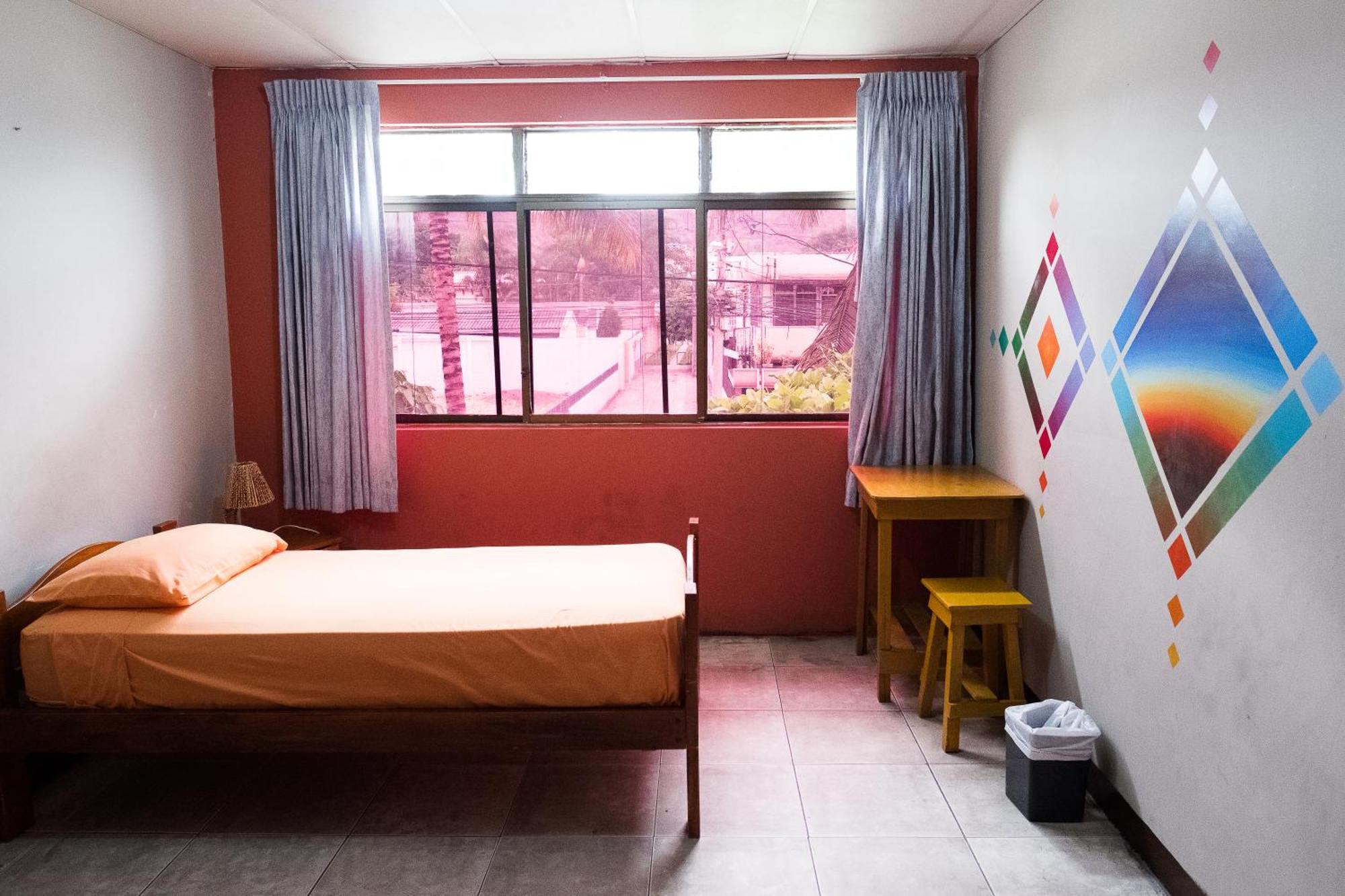 Hostel Nucapacha Гуаякуил Екстериор снимка